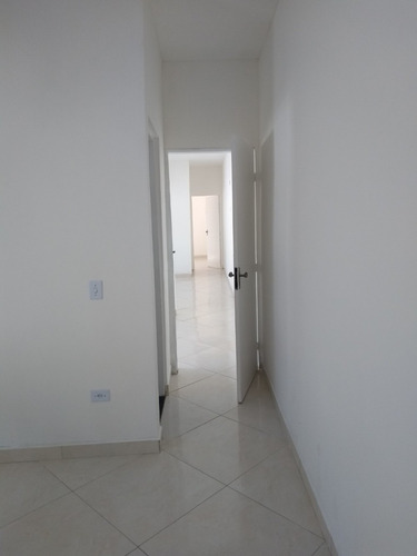 Imagem 13 de 13 de Casa Nova, 02 Dormitorios, 700 Metros Da Pista (2027)