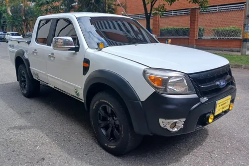 Ford Ranger Xlt / Modelo 2013