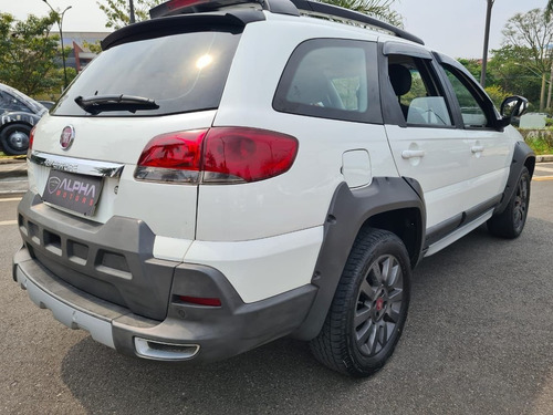 Imagem 10 de 13 de Fiat Palio 1.8 Mpi Adventure Weekend 2016 Completo