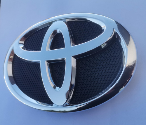 Emblema Parrilla Toyota Corolla 2009 2011 2013 Original Nvo (Usado)