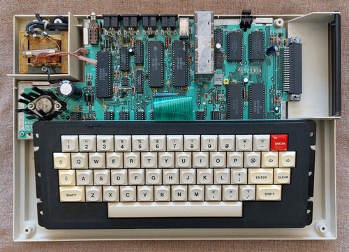 Computador Radio Shack Trs-80 Color Computer 2 ( = Cp400 )