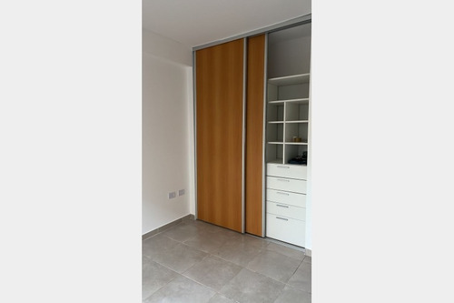 Imagen 5 de 8 de Ph En Venta En Ramos Mejia