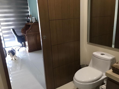 Imagen 7 de 30 de Casa En Residencial Parque Virreyes, Espacios Amplios E Iluminados, Cocina Incluye Refrigerador Horno Y Horno De Microondas Marca Frigidaire Tiene Jacuzzy Grande Exactamente Lo Que Buscas.
