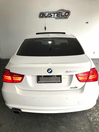 BMW Serie 3 2.0 320i Sedan Executive