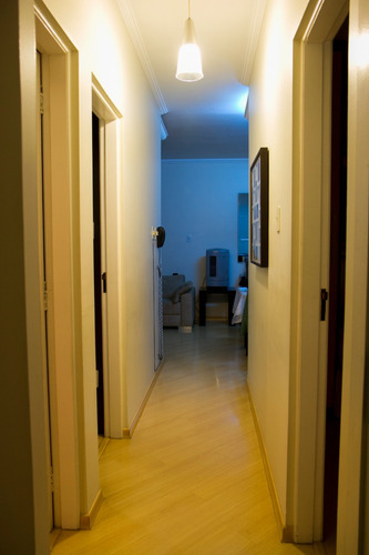 Vende-se Apto 3 Dorm Suite, Garagem 2 Carros, Moveis Planejados Quartos E Cozinha, Ar Condicionado Etc...