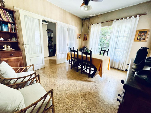 Imagen 12 de 30 de Venta Casa 4 Amb Cochera Quincho Bernal Centro