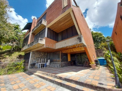 Imagen 1 de 12 de Town House En Venta En Oripoto