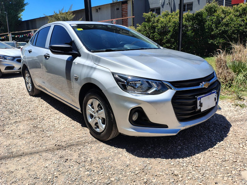 Chevrolet Onix plus 1.2