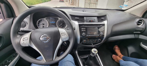 Imagen 5 de 8 de Nissan Frontier Le T/m