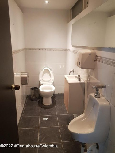 Imagen 15 de 18 de Vendo Comercial En Chico Norte Ii C.m 22-2851