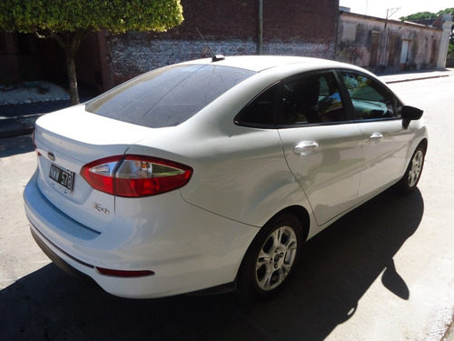 Atención Con Solo 55000 Km Reales. Vdo Fiesta Kinetic Design