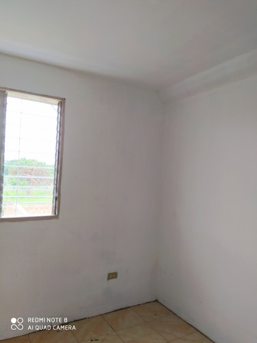 Imagen 7 de 12 de Venta Town House Tierra Nueva Valencia