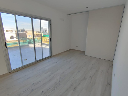 Imagen 14 de 23 de Casa En Harás Santa María