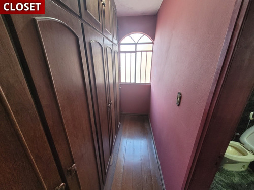 Casa De 3 Quarto, Três Banheiros , 1 Suíte,4 Salas