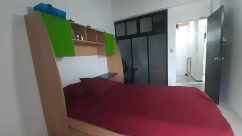 Imagen 9 de 12 de Se Vende Townhouse Loma Magica Carrizal. Of