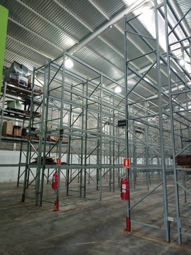 Zona Industrial Del Este 1800mts Guarenas Rr