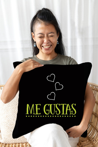 Cojin De Regalo Sorprendeme - Colección Pride Me Gustas Negro Liso