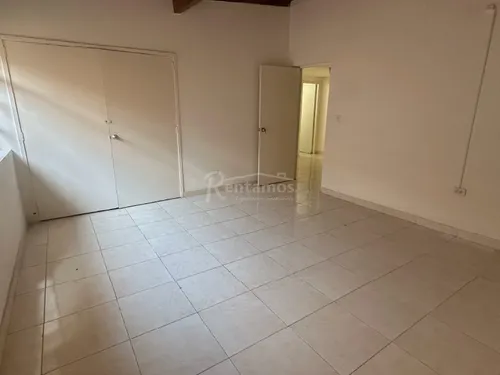 Local En Arriendo En Laureles. Cod A776068