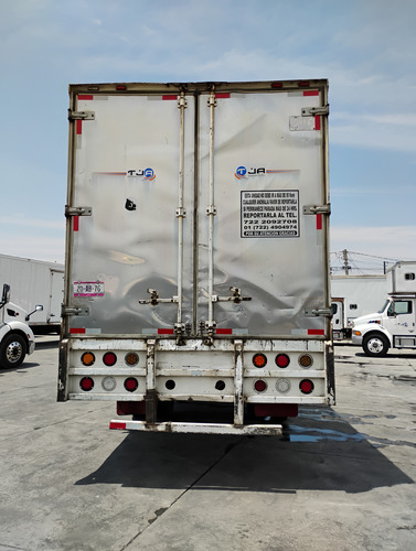 Inernational 4300 195 4x2