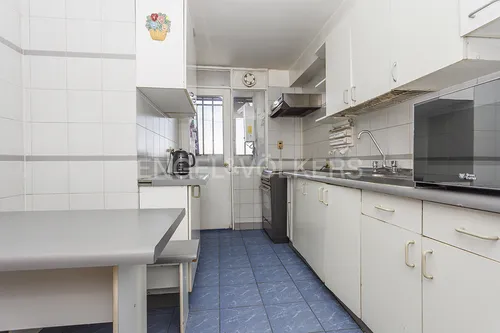 Departamento Para Remodelar En Augusto Leguía/reyes Lavalle