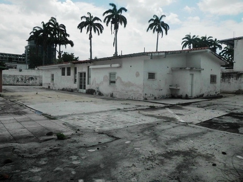Imagen 9 de 14 de Casa Comercial En Venta Urbanización Carabobo