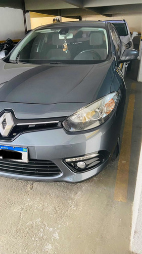 Renault Fluence 2015 2.0 Dynamique Hi-flex 4p
