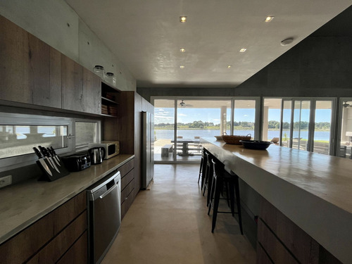 Casa En Alquiler Por Temporada De 4 Dormitorios En Laguna Escondida (ref: Bpv-8972)