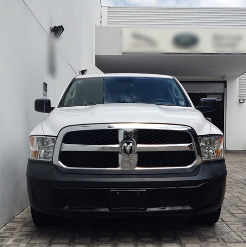 Imagen 6 de 12 de Ram 1500 Crew Cab Slt V6 4x2