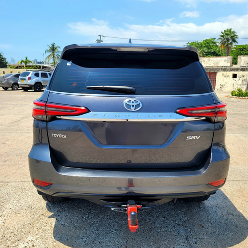 Toyota Fortuner Srv 2,4l Diesel 2022