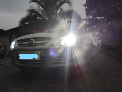 Celta Spirit Prata 1.0 3p 2010 Com Xénon Regularizado