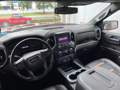 Imagen 8 de 14 de Gmc Sierra 5.3 At4 Crew Cab 4x4 Piel Qc Pantalla 2019