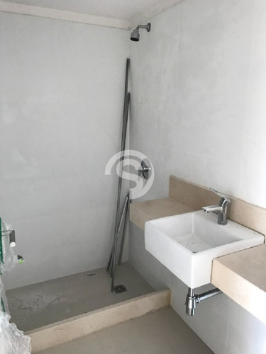 Apartamento 2 Dormitorios, Punta Del Este, Playa Mansa, Venta- Ref: 4358