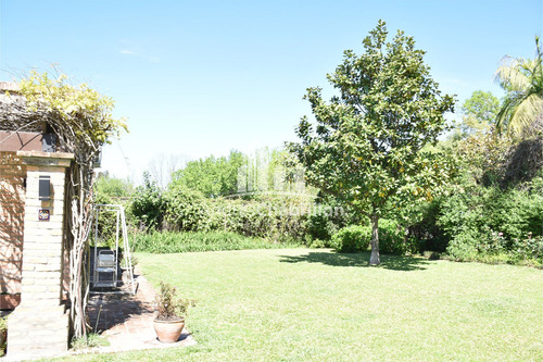 Venta Casa 4 Dormitorios Concordia Con Cochera