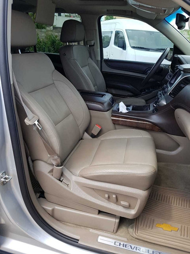 Imagen 11 de 14 de Chevrolet Suburban 5.3 Lt V8 Piel 2da Cubo At 2015
