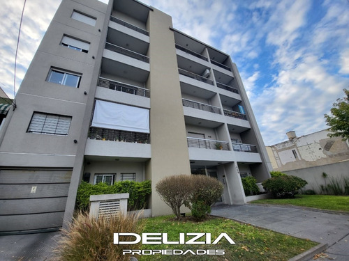 Imagen 2 de 10 de Alquiler De Departamento En Castelar