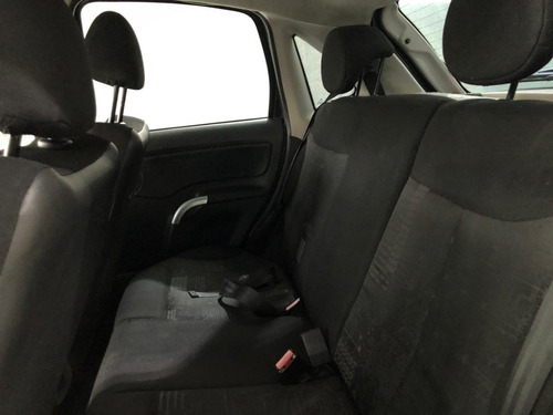 Imagem 6 de 10 de Citroen C3 Glx 1.4 Ano 2006