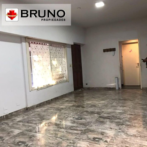 Casa En Venta En Mariano Acosta