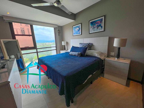 Cad La Isla Emerald H6. Departamento En Condominio De Playa Con Terraza Y Vista A Las Albercas