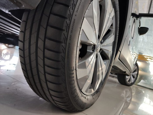 T-cross 1.0 200 Tsi Total Flex Comfortline Automático