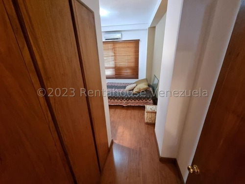 Apartamento En Venta En Campo Alegre Chacao Caracas 114 Metros Piscina