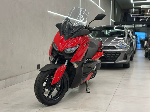 X Max 250 Abs