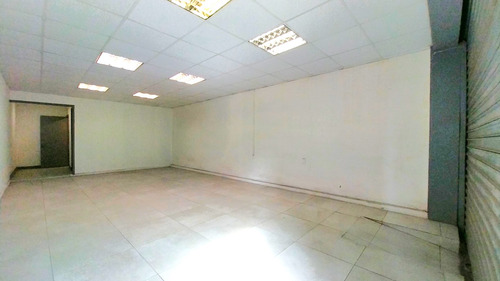 Local Comercial Nuevo 1 Baño 1 Bodega Arriendo Independencia