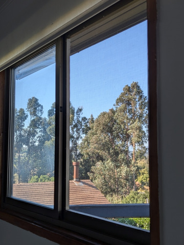 Parcela Con 2 Casas Y Cabaña En Mantagua, 2500m2
