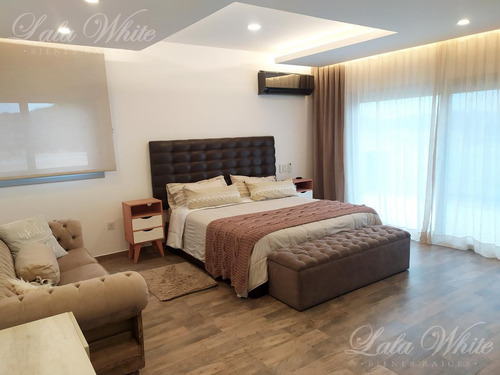 Imagen 10 de 25 de Reservada - Venta - Casa En La Providencia