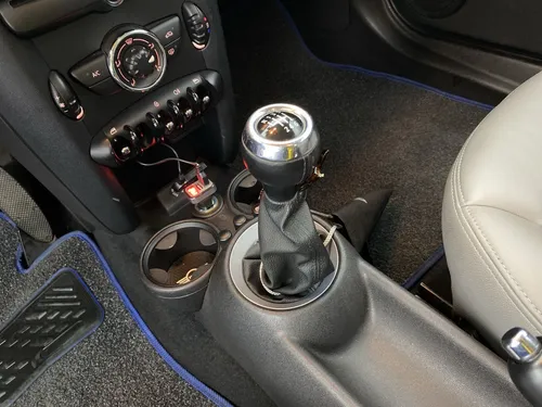 Mini Cooper R56 1.6 Coupe
