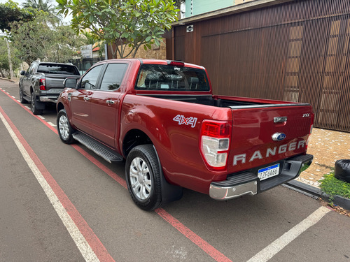 Ford Ranger 3.2 Xlt Cab. Dupla 4x4 Aut. 4p