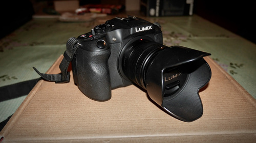 Cámara Wifi Nfc Panasonic Lumix G6k+lente G Vario 14-42mm! Negro (Usado)