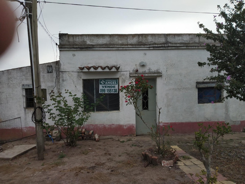 Vendo 3 Casas En El Mismo Padrón Xa Reciclar A 3 C Del Liceo