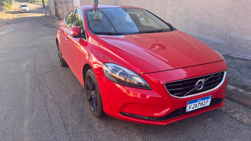 Volvo V40 2.0 T4 Dynamic Aut. 5p