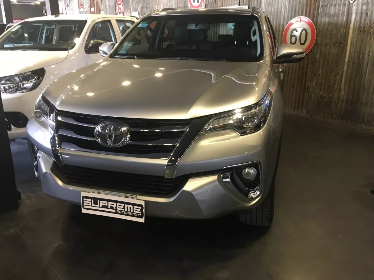 Toyota SW4 2.8 Srx 177cv 4x4 7as At